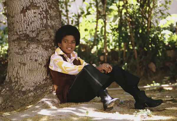 Michael Jackson People Make The World Go Round